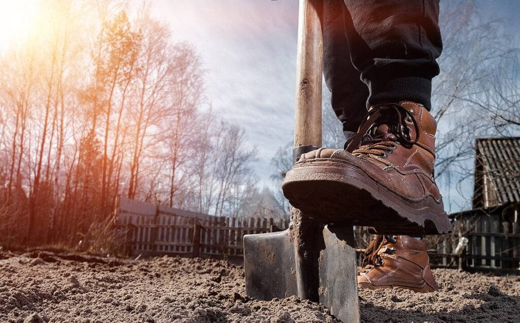 Earthworks boots
